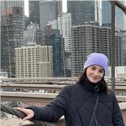 Mi nombre es María y soy estudiante de filología inglesa. Doy clases económicas particulares de inglés desde A1 hasta B1/B2